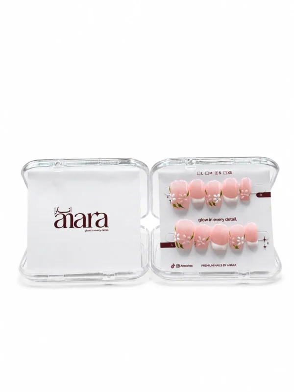 Blush Garden French press-on nails, short square: up close
