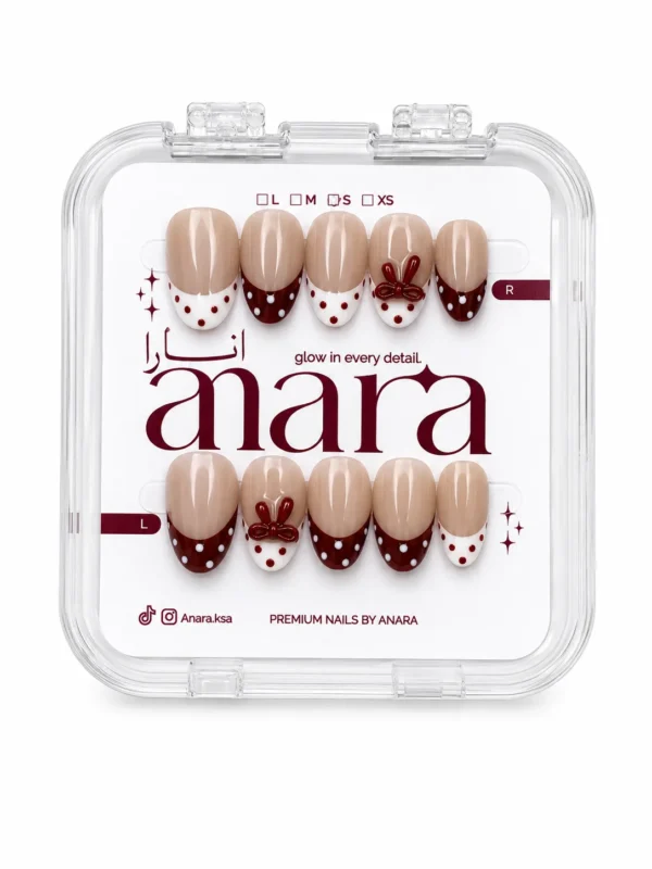Classic Red Dot French press-on nails, medium oval: in its clear case